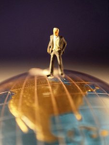 調兵山市合成材料有限責任公司